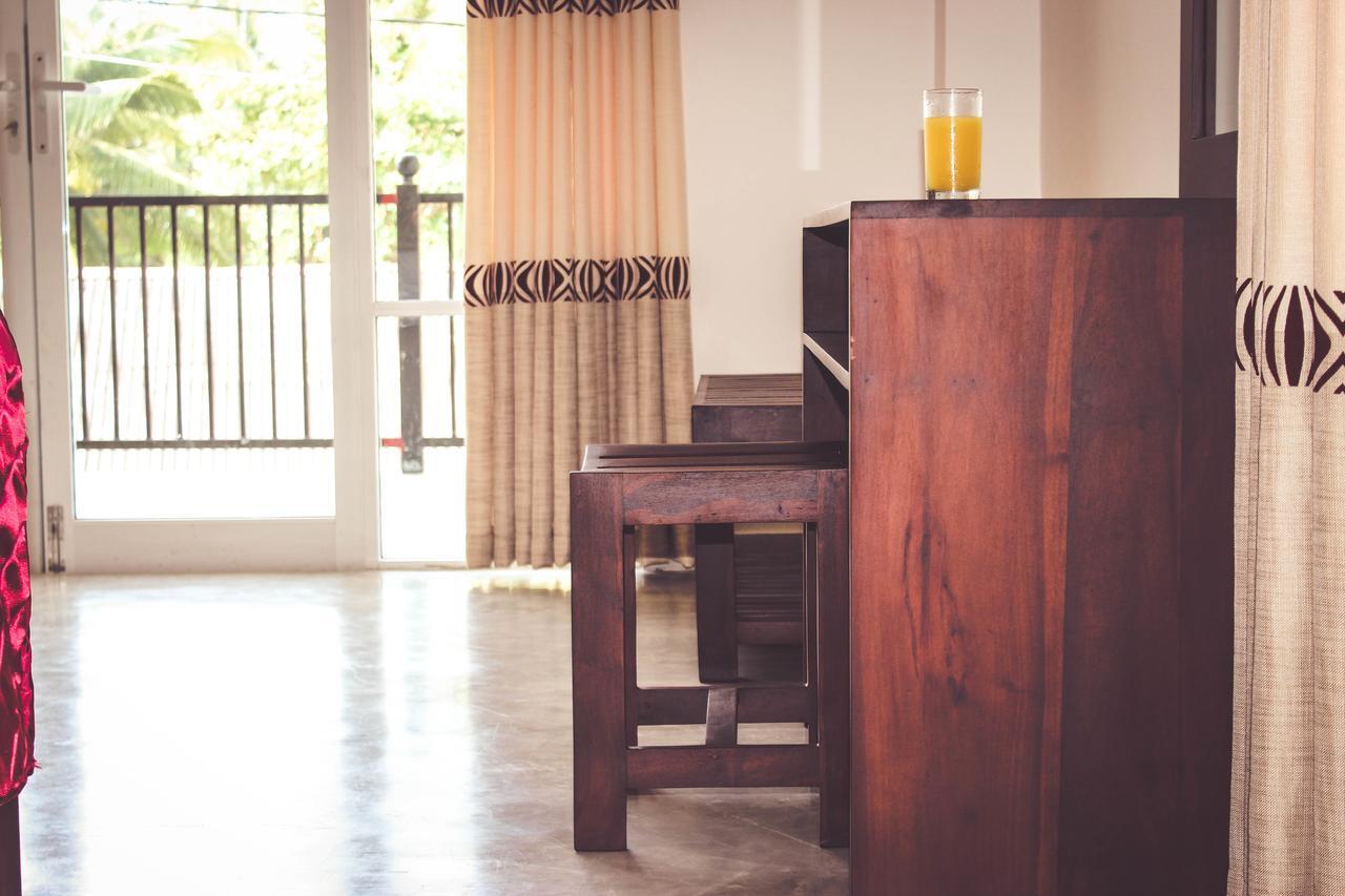 Villa Marina Hikkaduwa Luaran gambar