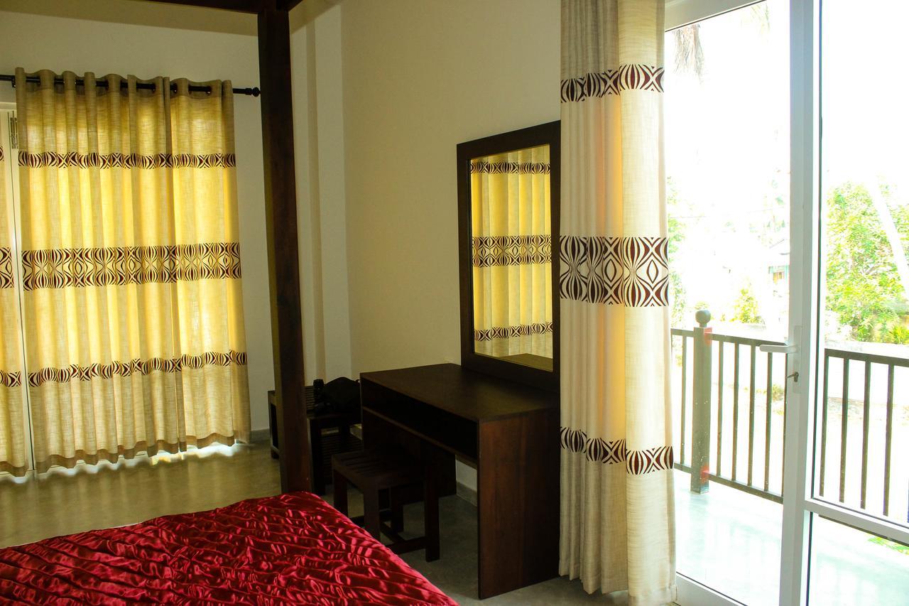 Villa Marina Hikkaduwa Luaran gambar