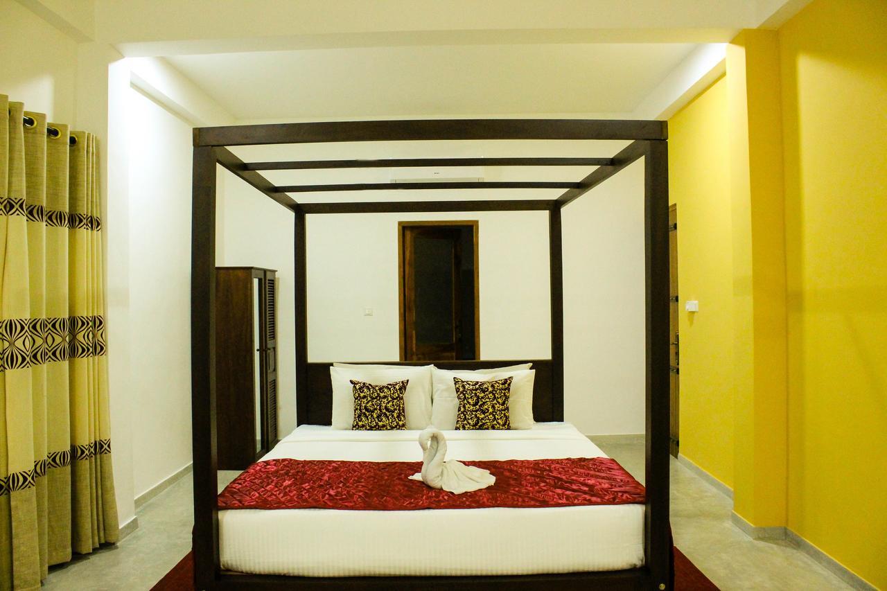 Villa Marina Hikkaduwa Luaran gambar